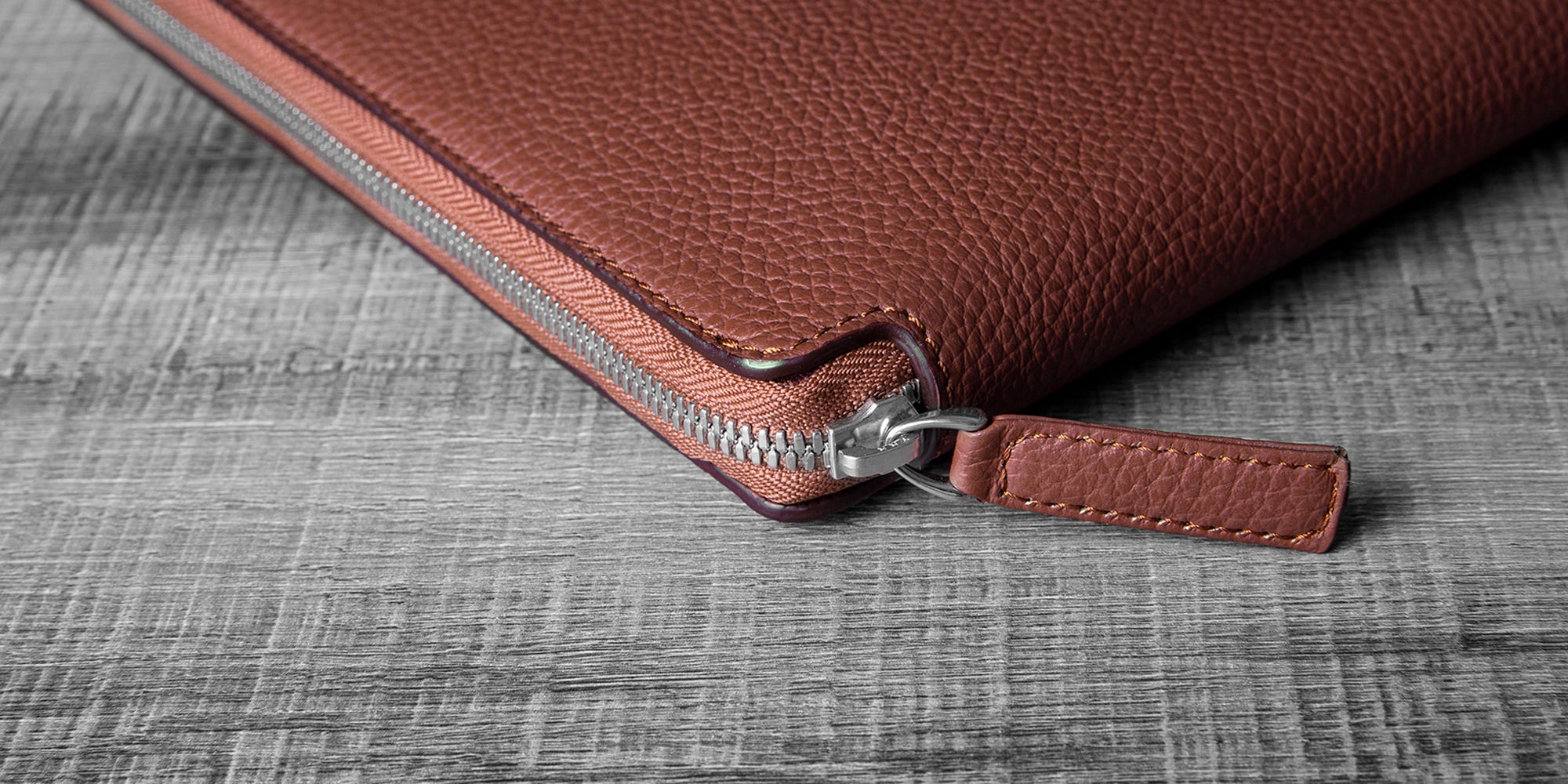 Luxury A4 portfolio folder in leather